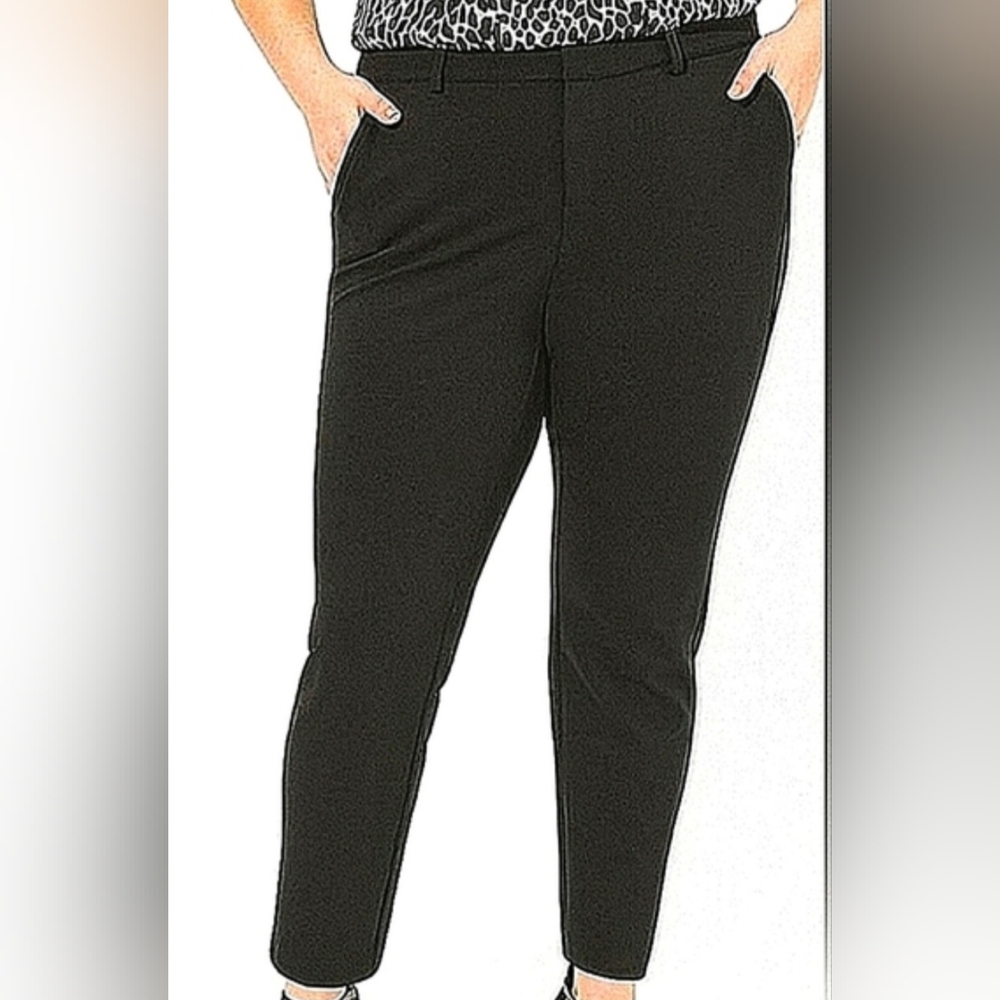 NWT Torrid Studio High-Rise Slim Taper Luxe Ponte Ankle Pants Size 16R